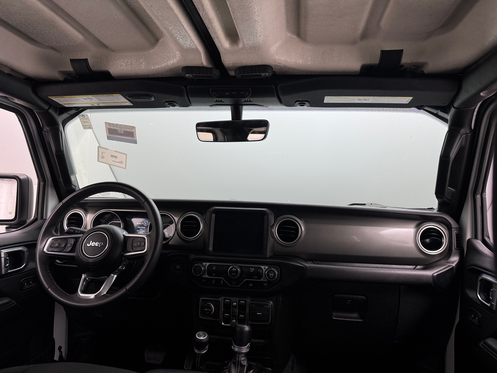 Thumbnail: 2023 Jeep Gladiator - 3