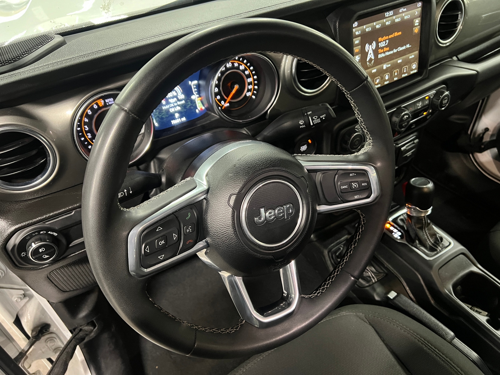 Thumbnail: 2023 Jeep Gladiator - 5