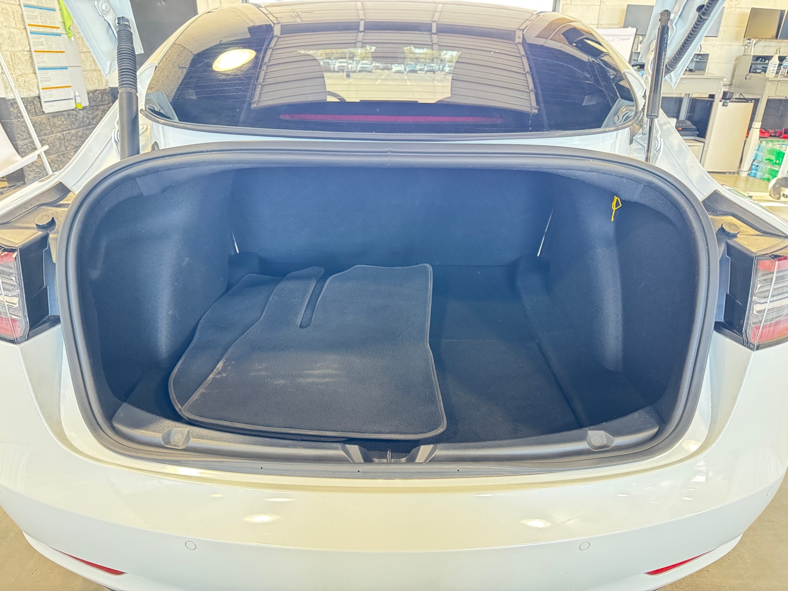 Thumbnail: 2022 Tesla Model 3 - 5
