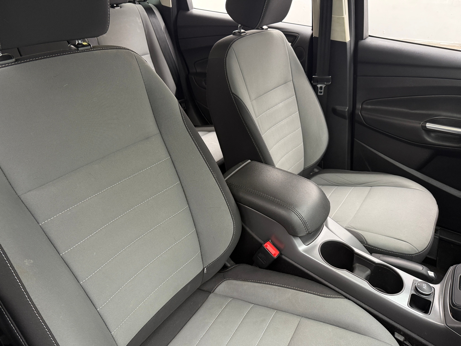 Thumbnail: 2016 Ford Escape - 2
