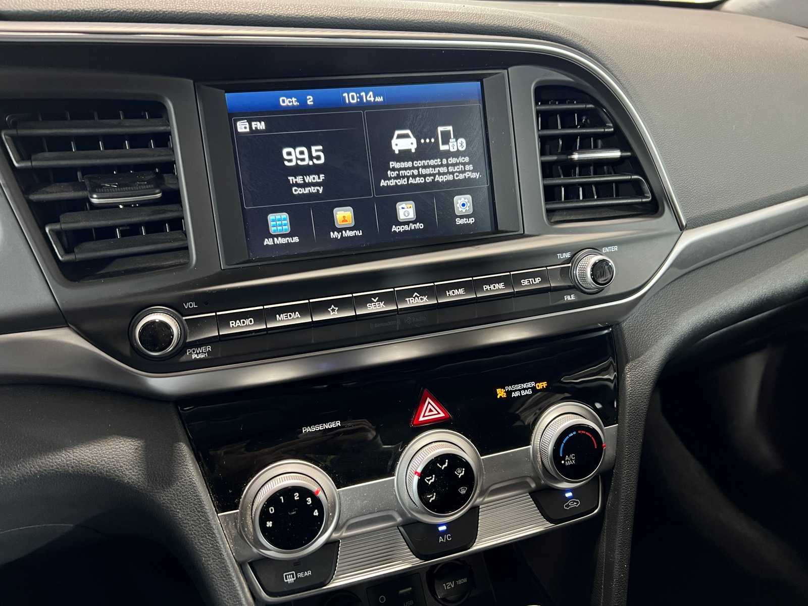 Thumbnail: 2019 Hyundai Elantra - 4