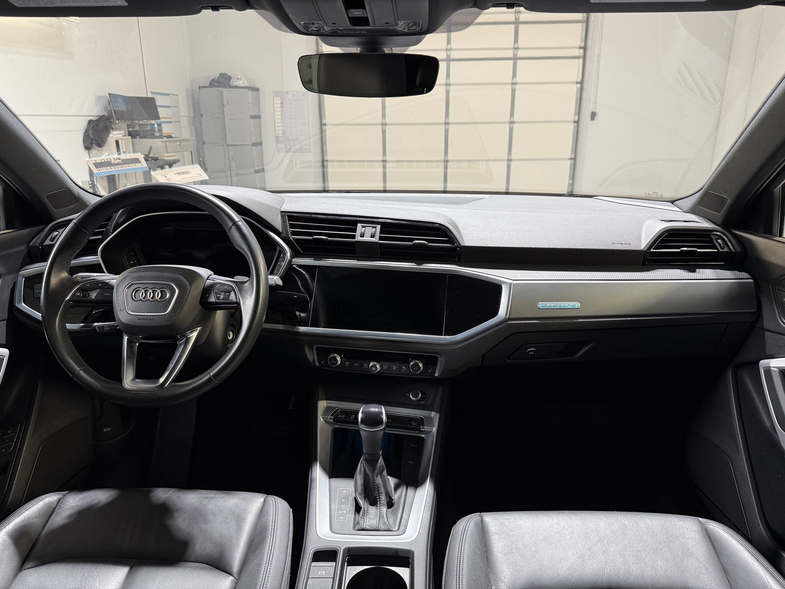 Thumbnail: 2022 Audi Q3 - 2