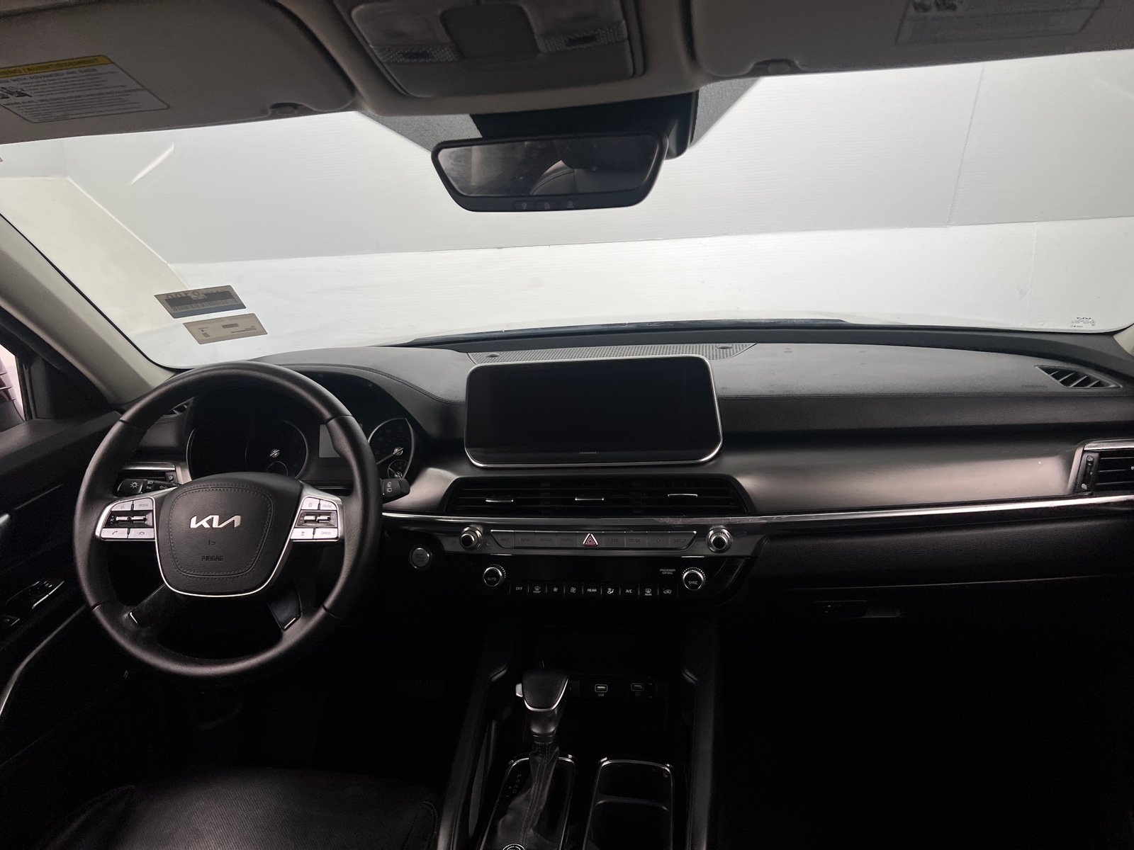 Thumbnail: 2022 Kia Telluride - 2