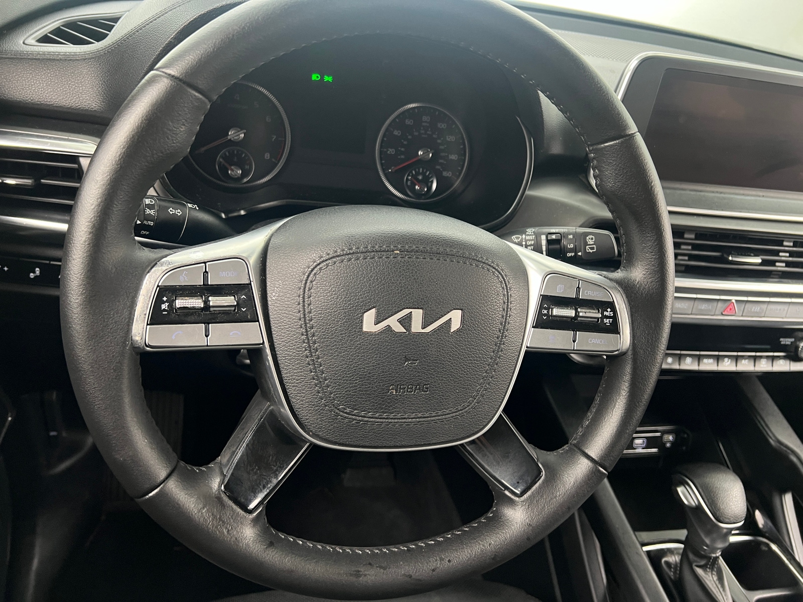 Thumbnail: 2022 Kia Telluride - 4