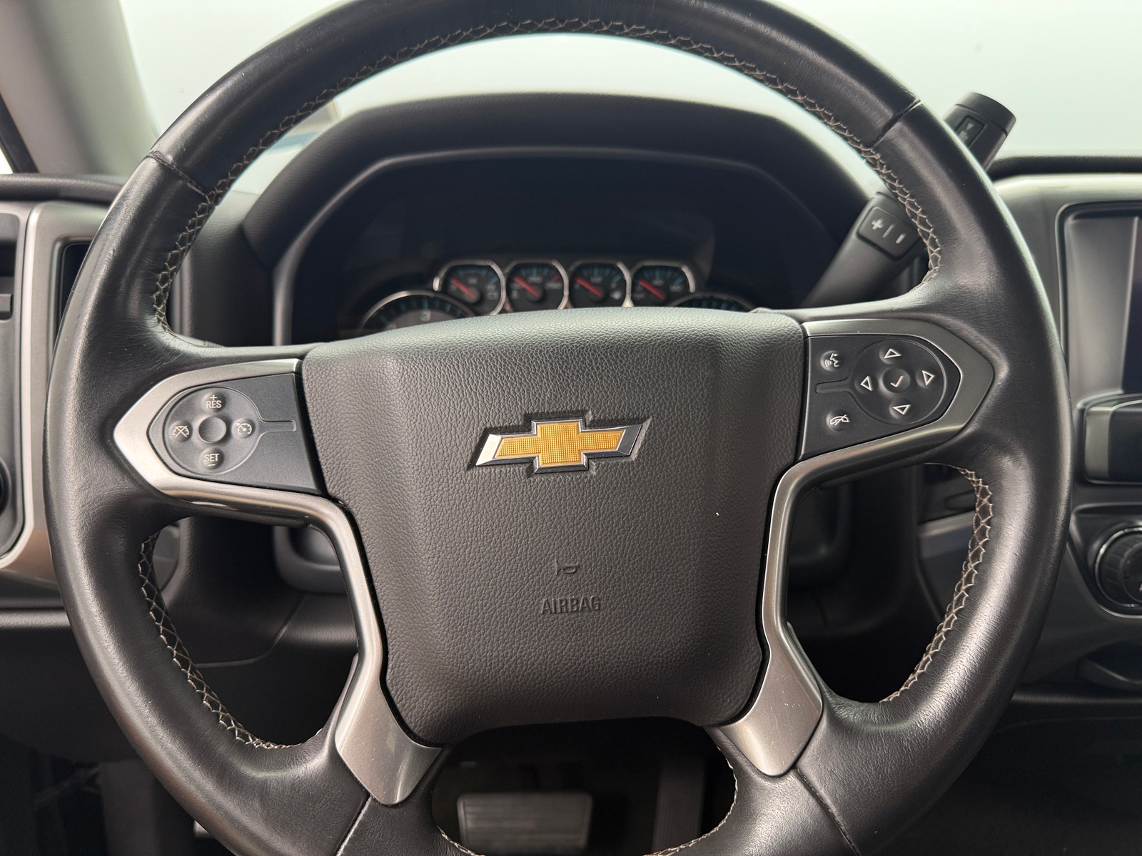 Thumbnail: 2015 Chevrolet Silverado 1500 - 5