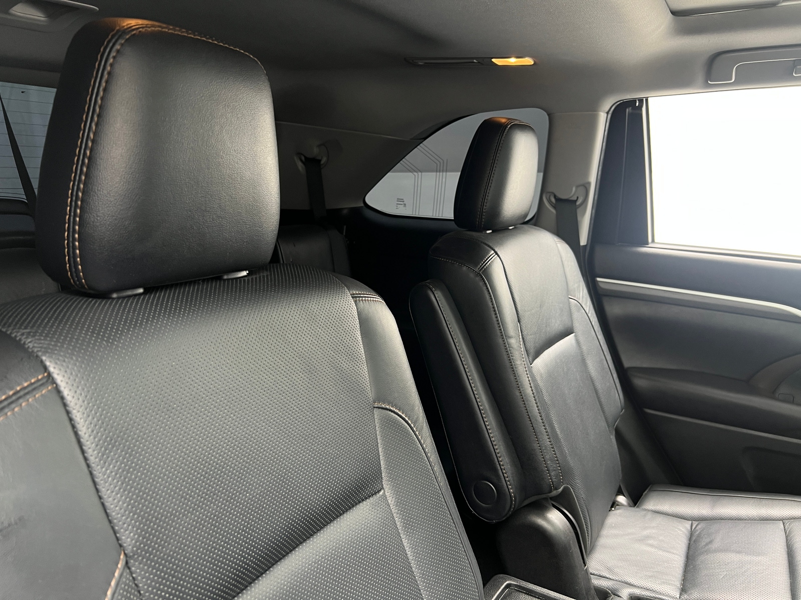 Thumbnail: 2019 Toyota Highlander - 5