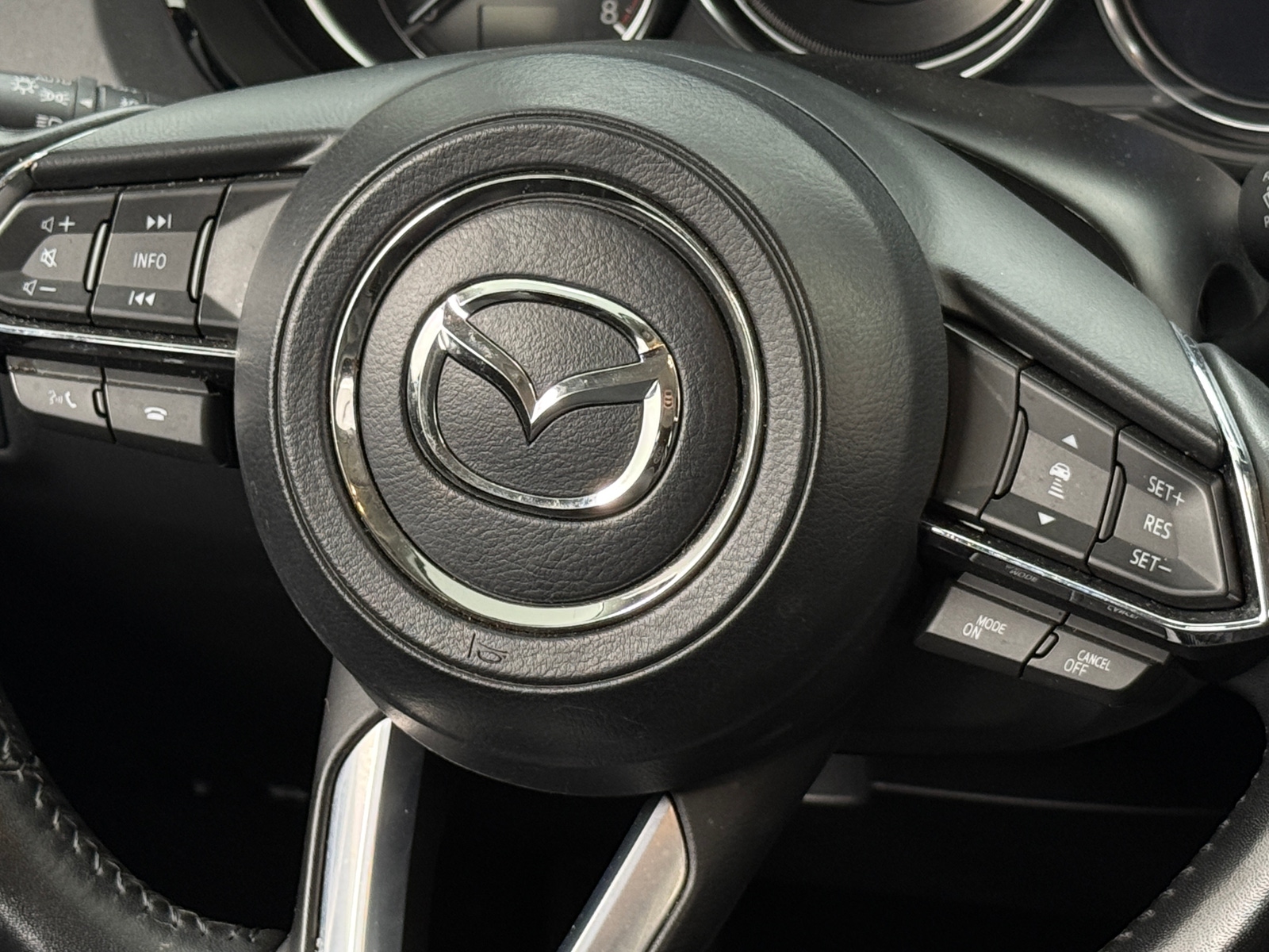 Thumbnail: 2023 Mazda CX-9 - 4