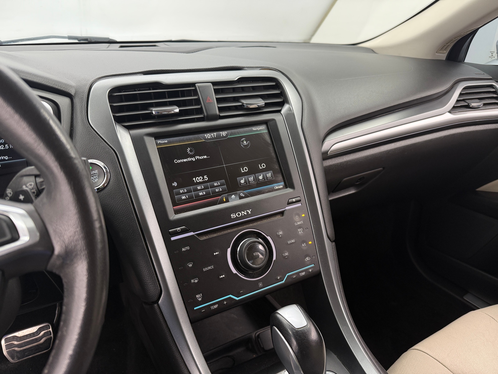 Thumbnail: 2015 Ford Fusion - 3