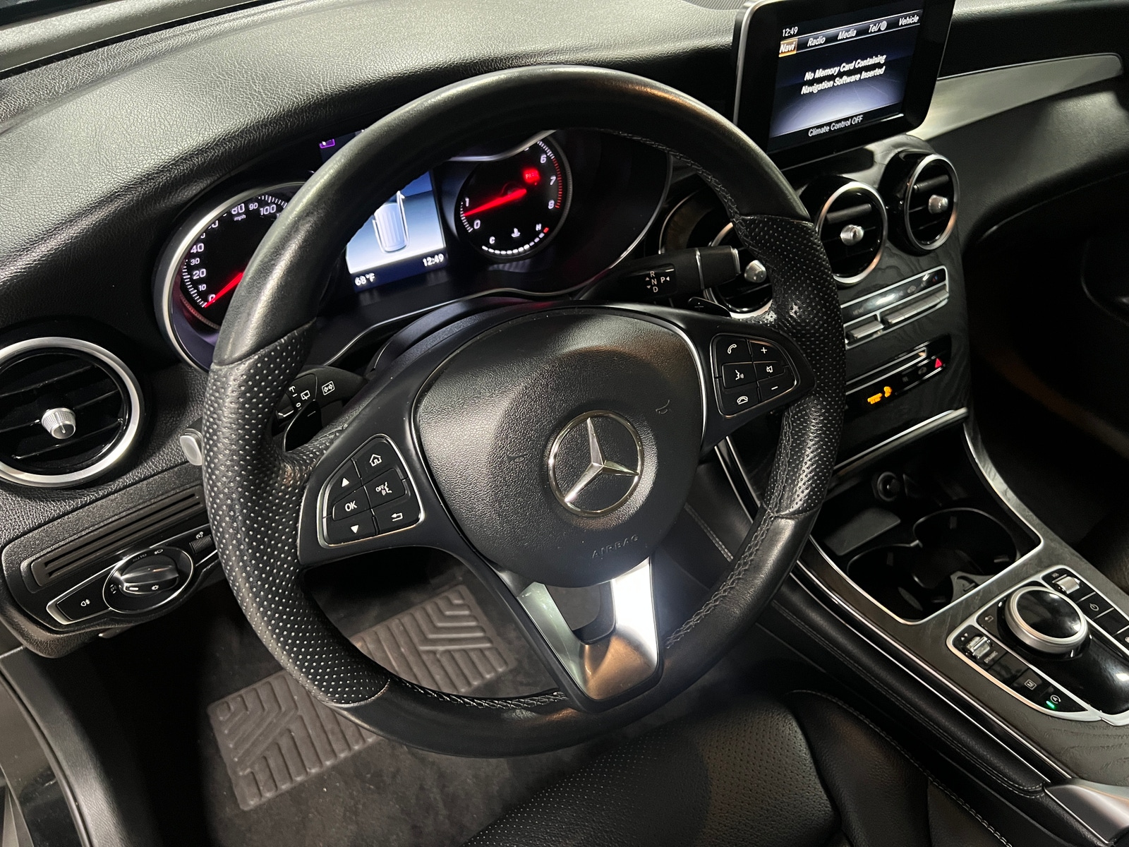 Thumbnail: 2019 Mercedes-Benz GLC - 4