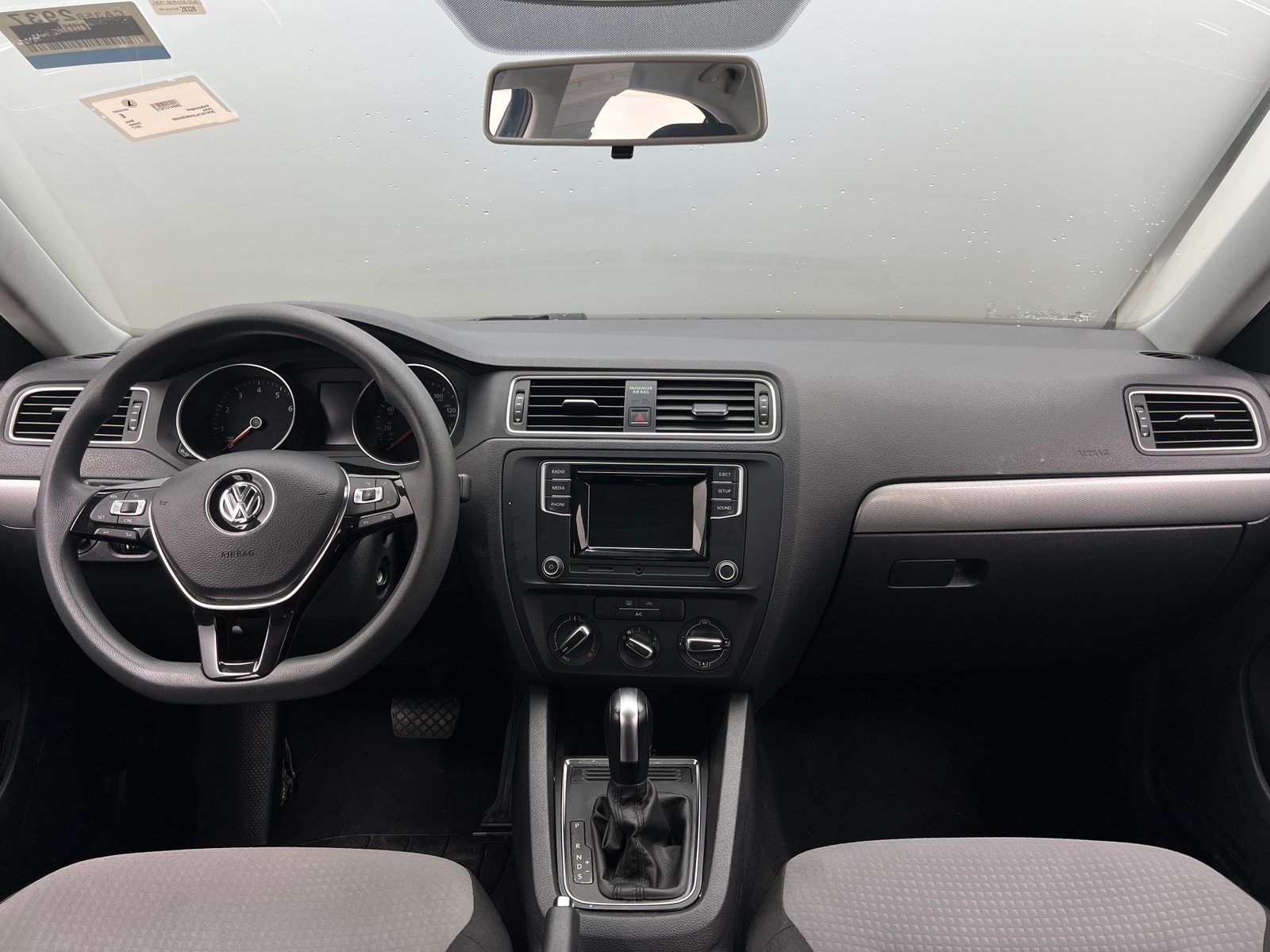 Thumbnail: 2017 Volkswagen Jetta - 3