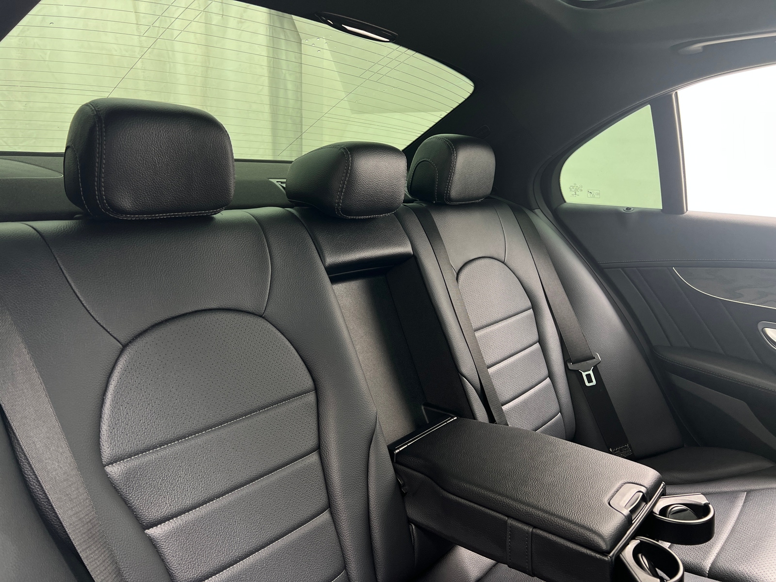 Thumbnail: 2015 Mercedes-Benz C-Class - 5