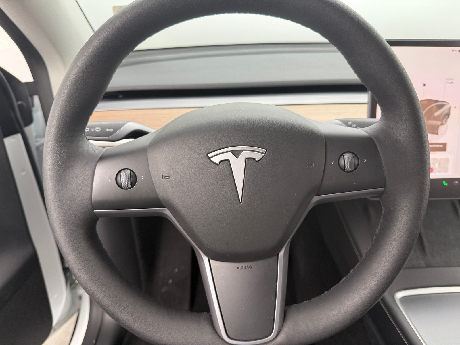 Thumbnail: 2023 Tesla Model Y - 4