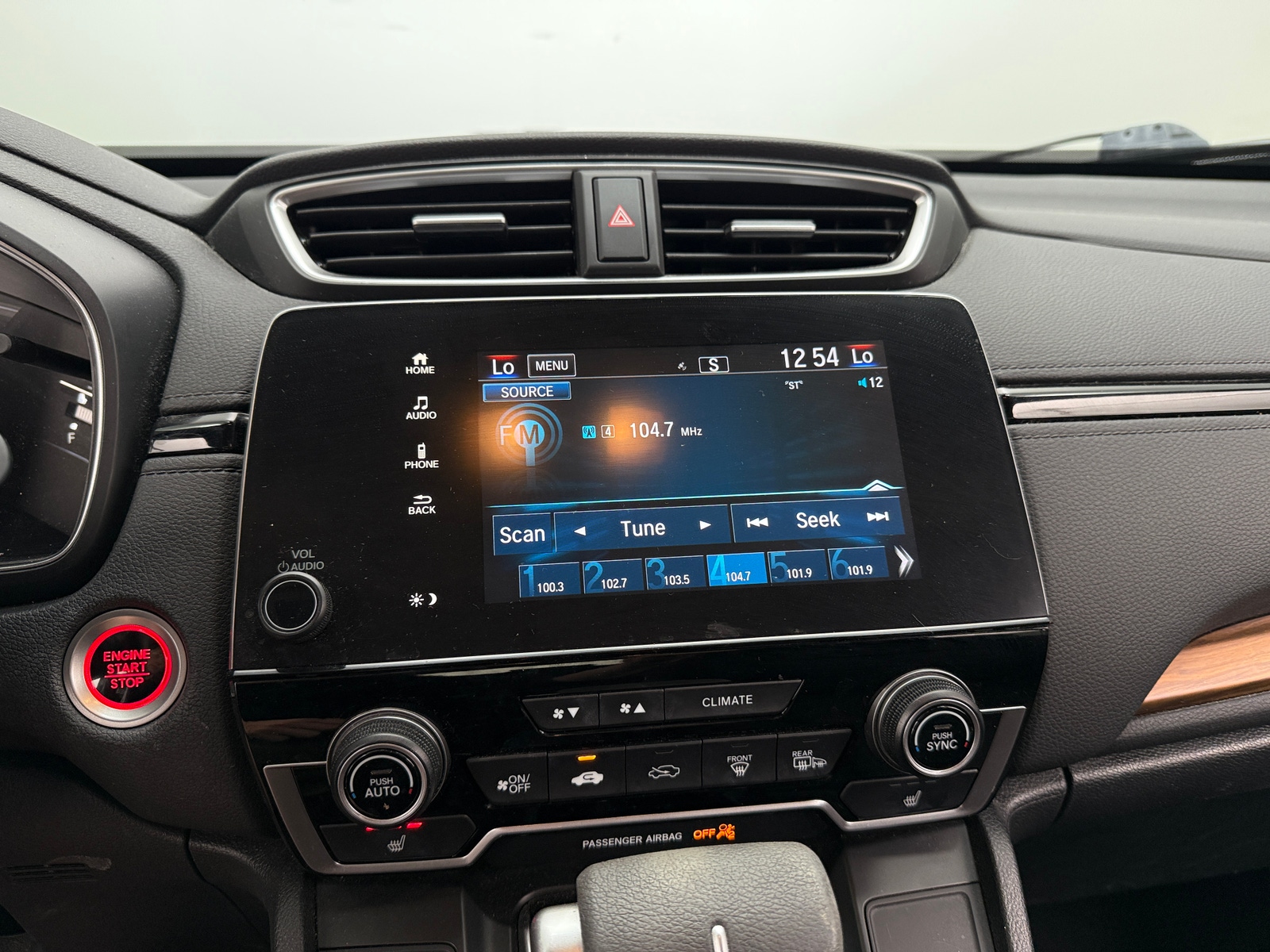 Thumbnail: 2017 Honda CR-V - 4