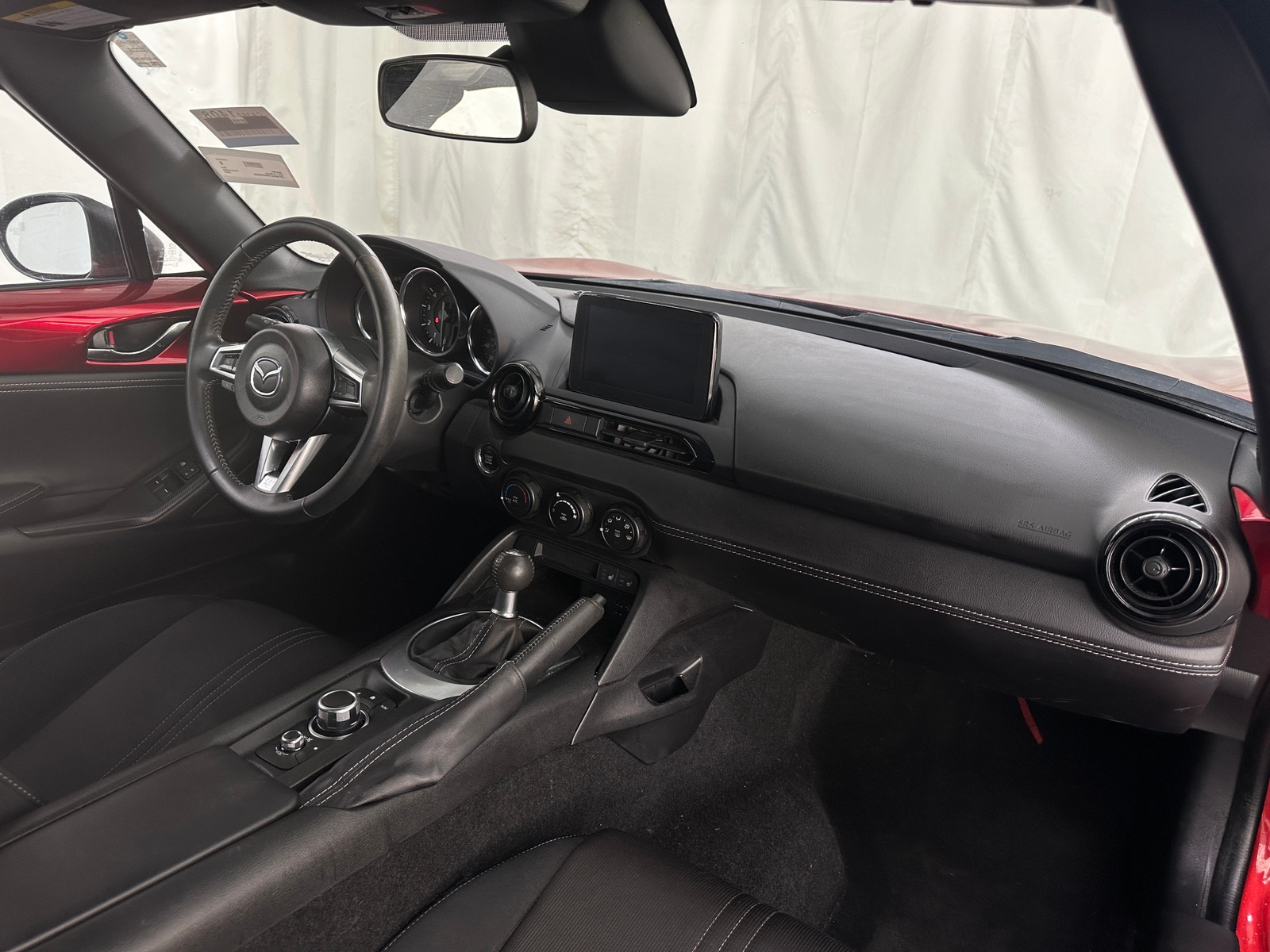 Thumbnail: 2021 Mazda MX-5 Miata - 2