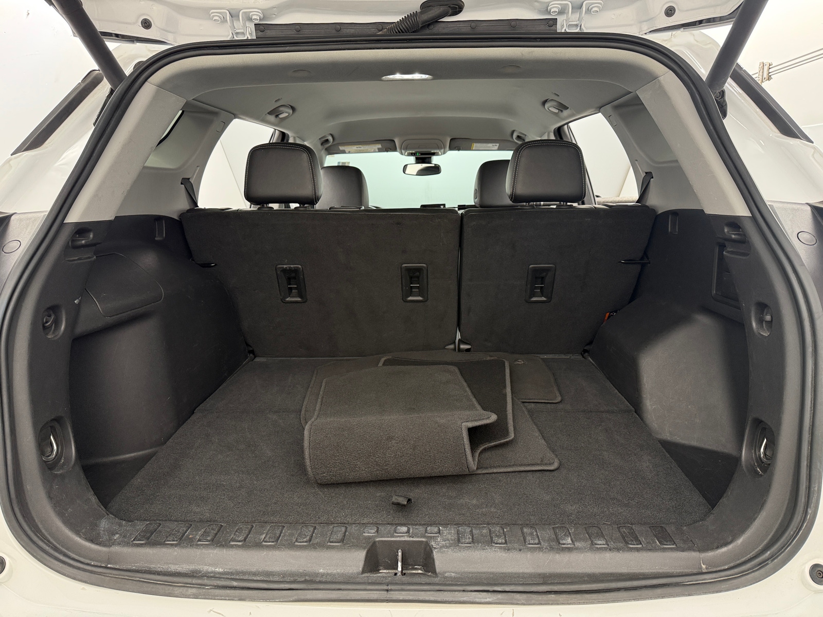 Thumbnail: 2024 GMC Terrain - 6