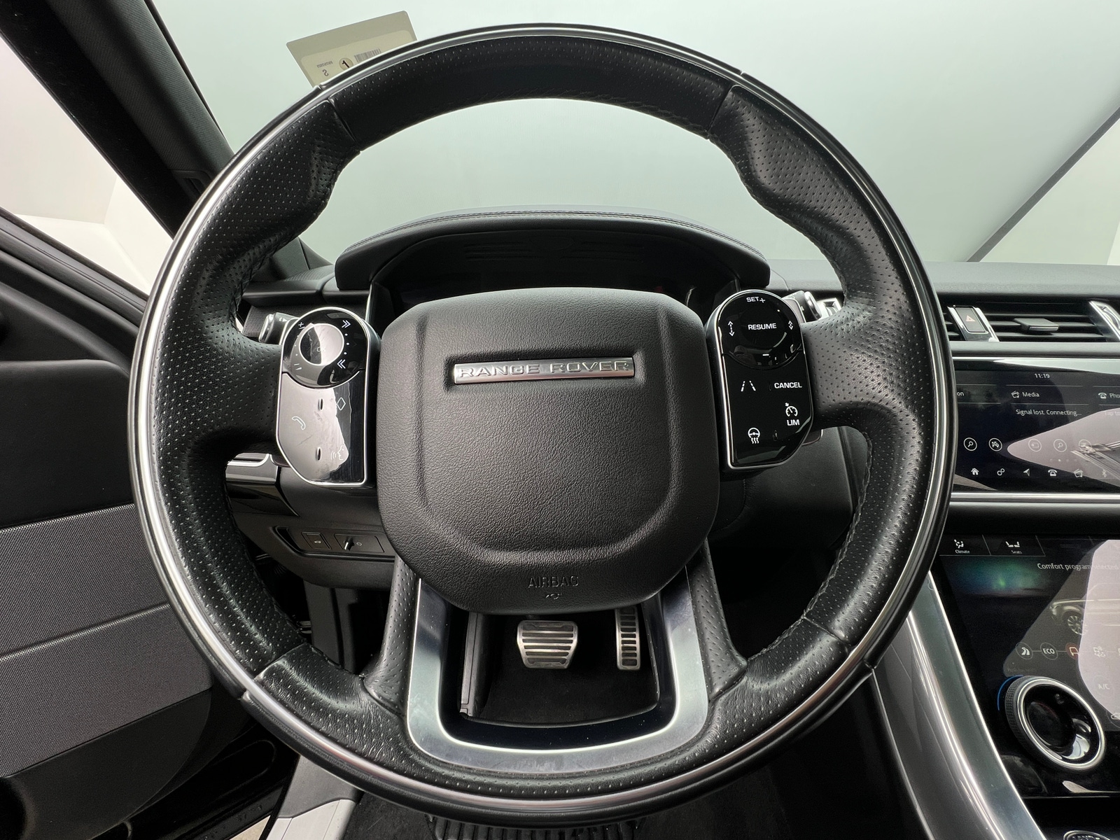 Thumbnail: 2019 Land Rover Range Rover Sport - 4