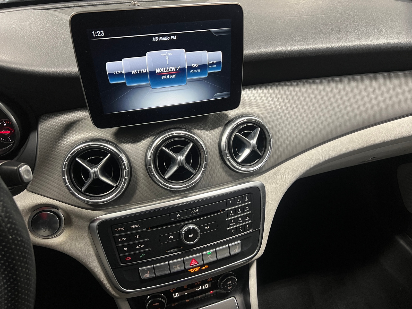 Thumbnail: 2019 Mercedes-Benz CLA - 2