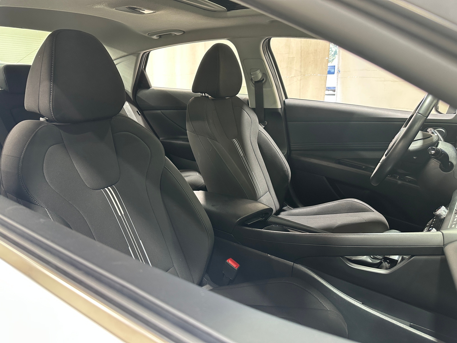 Thumbnail: 2024 Hyundai Elantra - 2