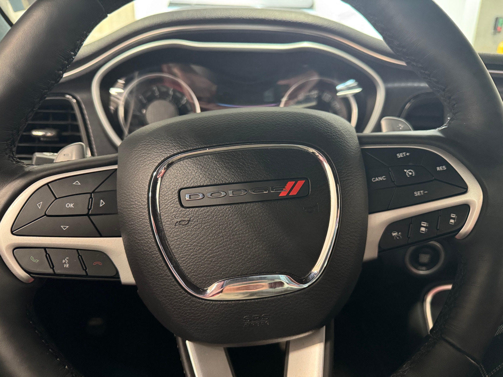 Thumbnail: 2018 Dodge Challenger - 3