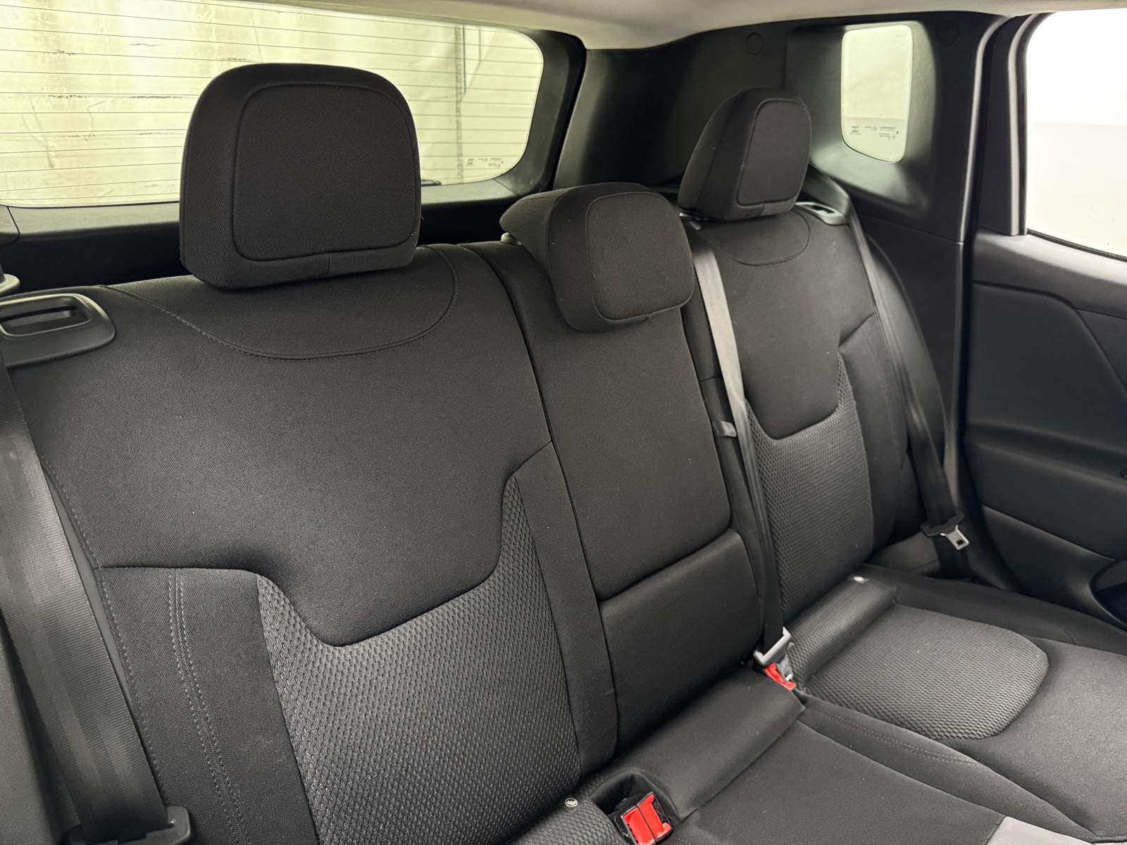 Thumbnail: 2019 Jeep Renegade - 6