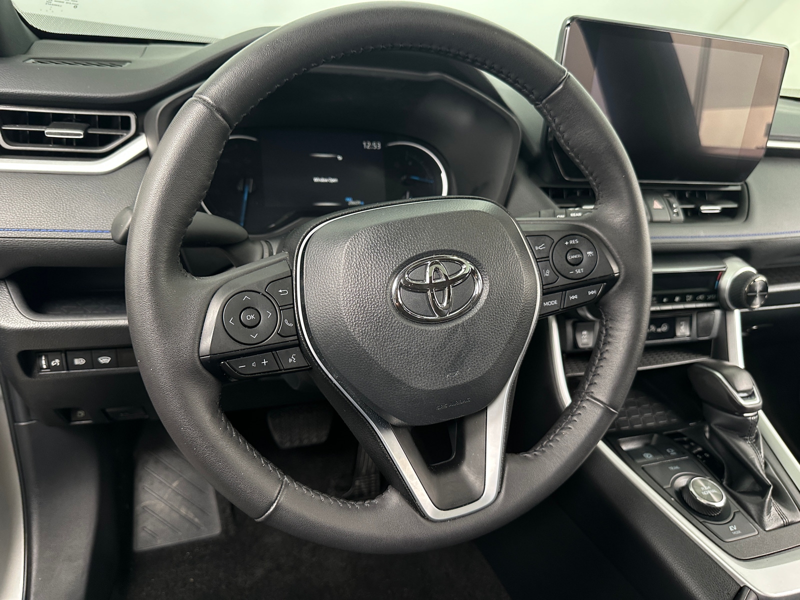 Thumbnail: 2024 Toyota RAV4 - 5