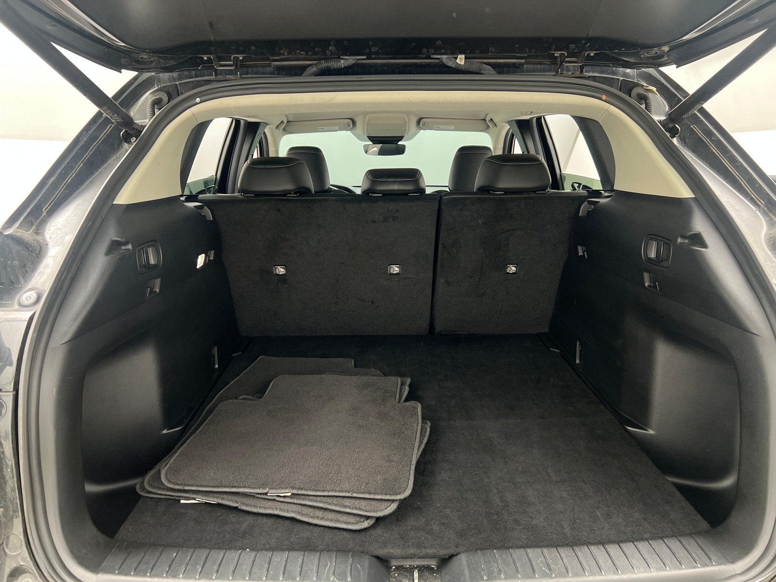 Thumbnail: 2024 Mazda CX-50 - 6