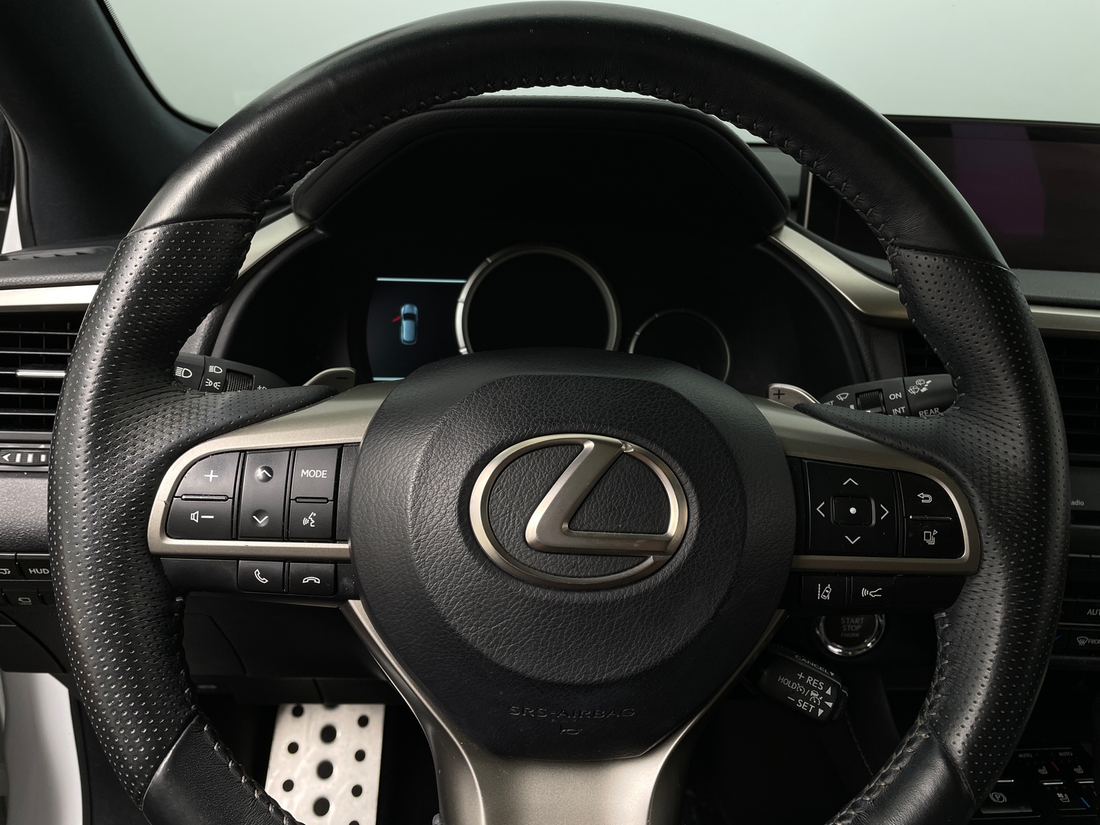 Thumbnail: 2017 Lexus RX - 5