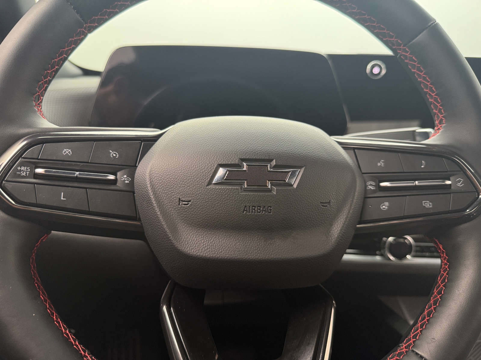 Thumbnail: 2025 Chevrolet Equinox - 5