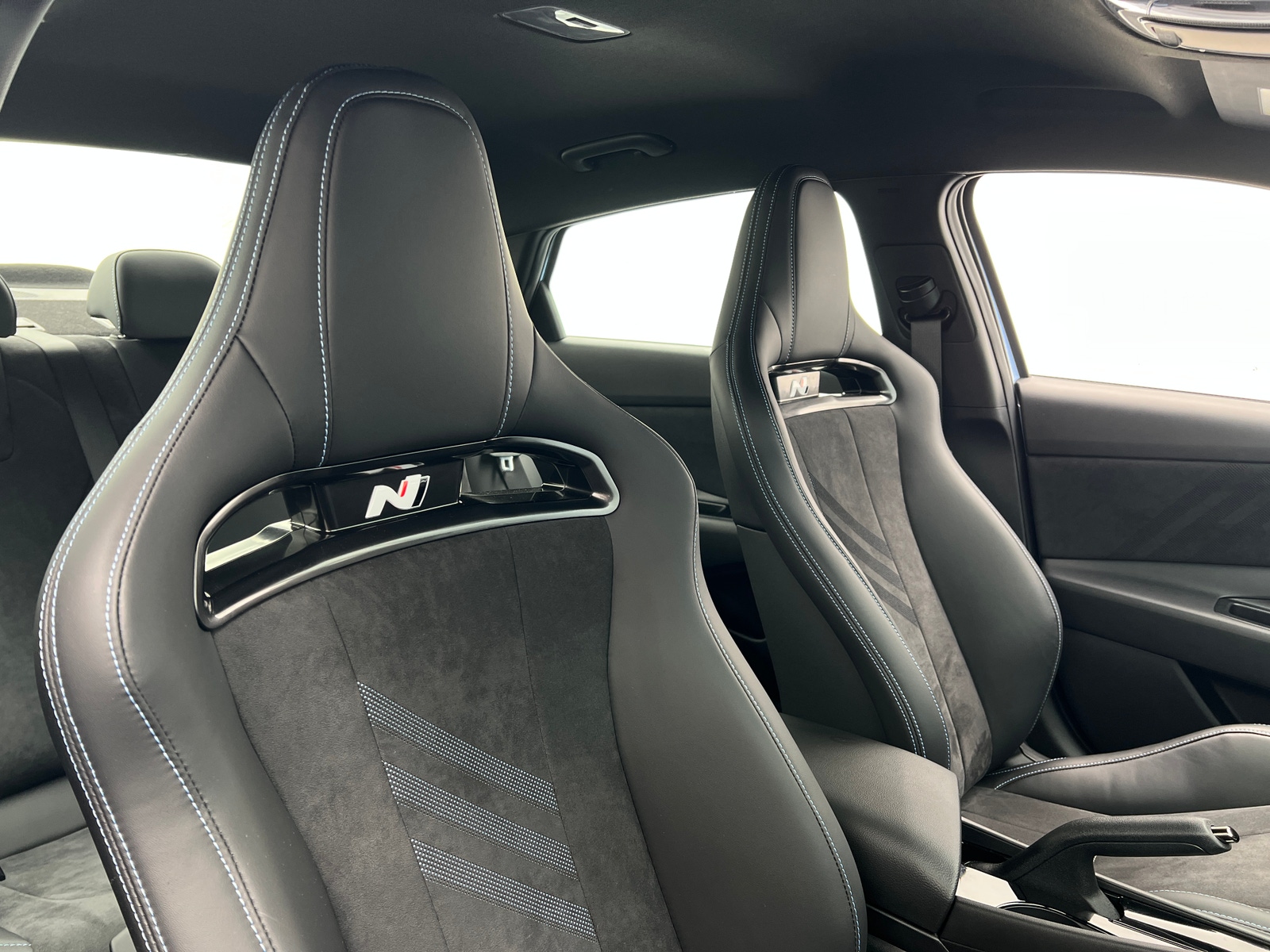 Thumbnail: 2025 Hyundai Elantra - 2