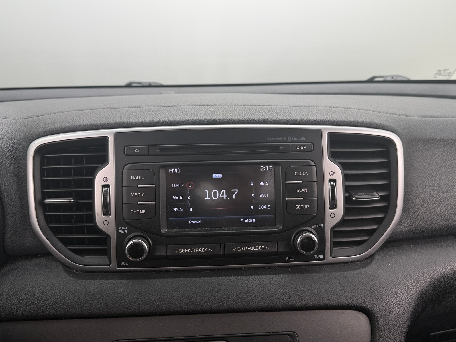 Thumbnail: 2017 Kia Sportage - 4
