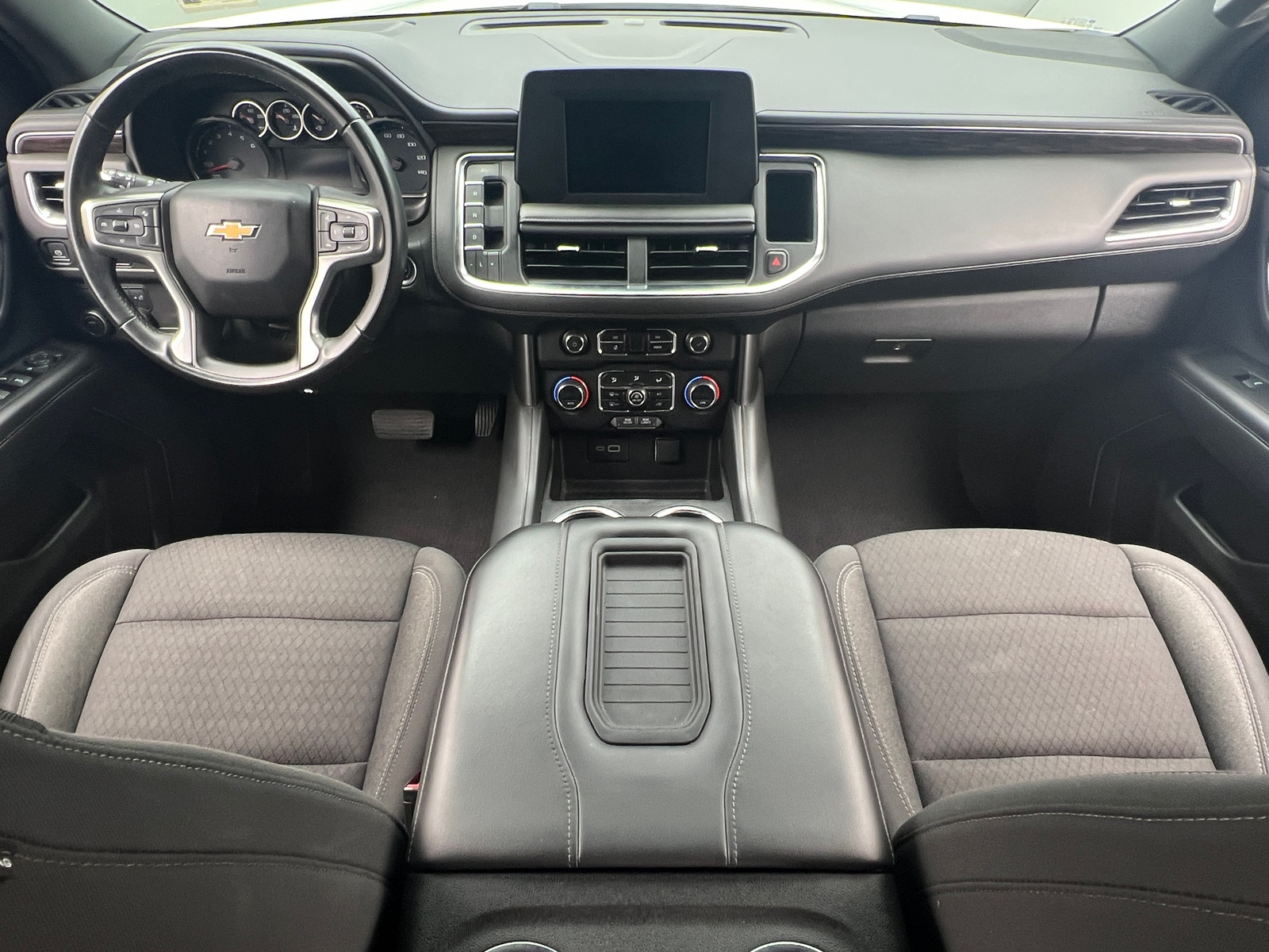 Thumbnail: 2023 Chevrolet Tahoe - 3