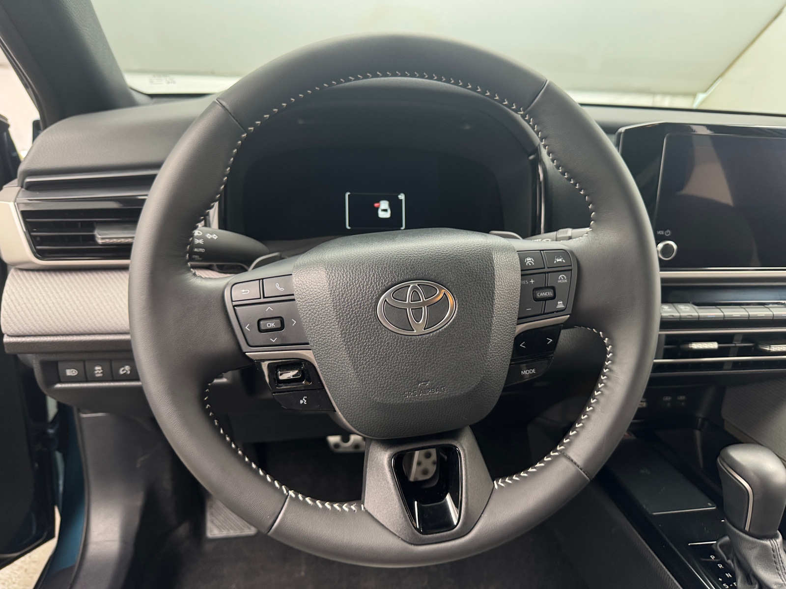 Thumbnail: 2025 Toyota Camry - 4