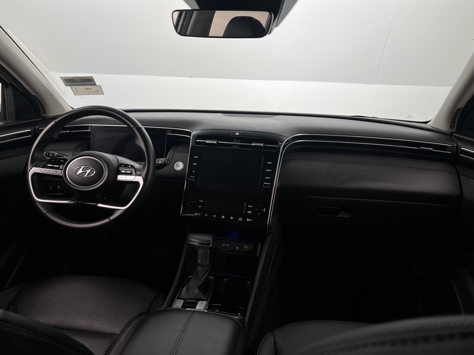 Thumbnail: 2023 Hyundai Tucson - 6