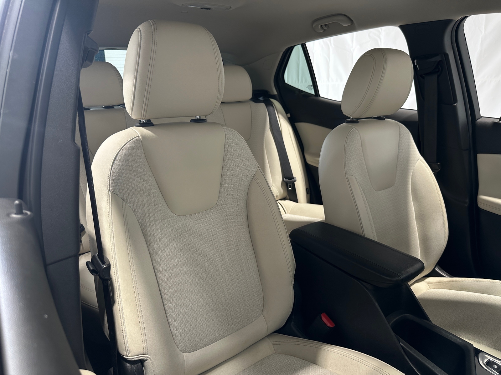 Thumbnail: 2020 Buick Encore GX - 2