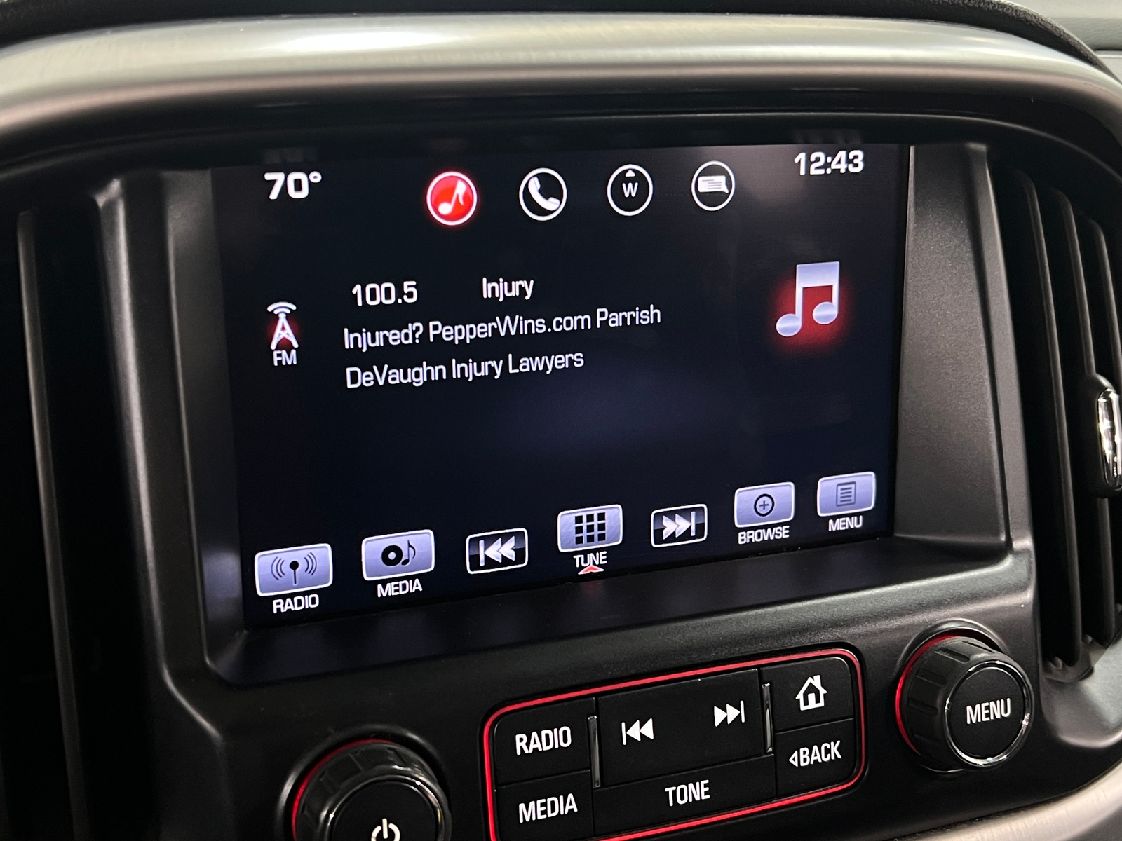 Thumbnail: 2016 GMC Canyon - 3