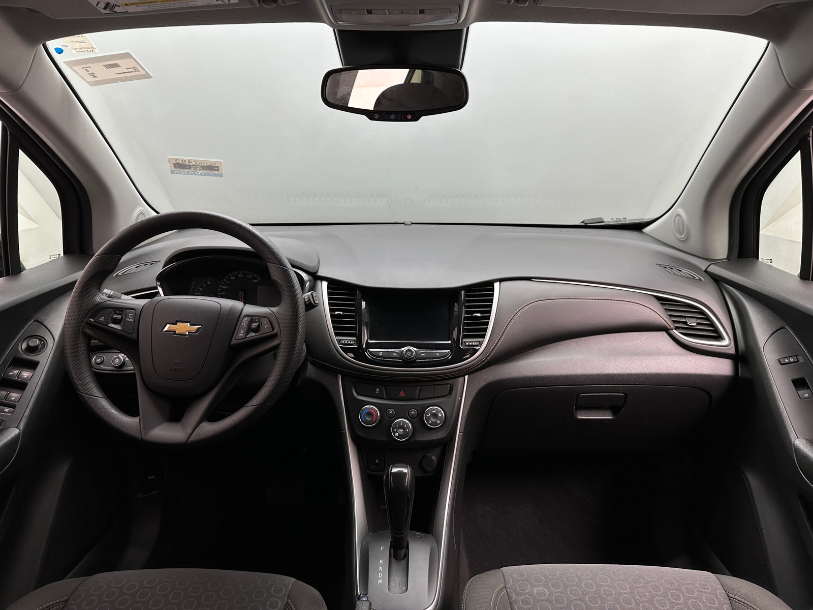 Thumbnail: 2021 Chevrolet Trax - 3