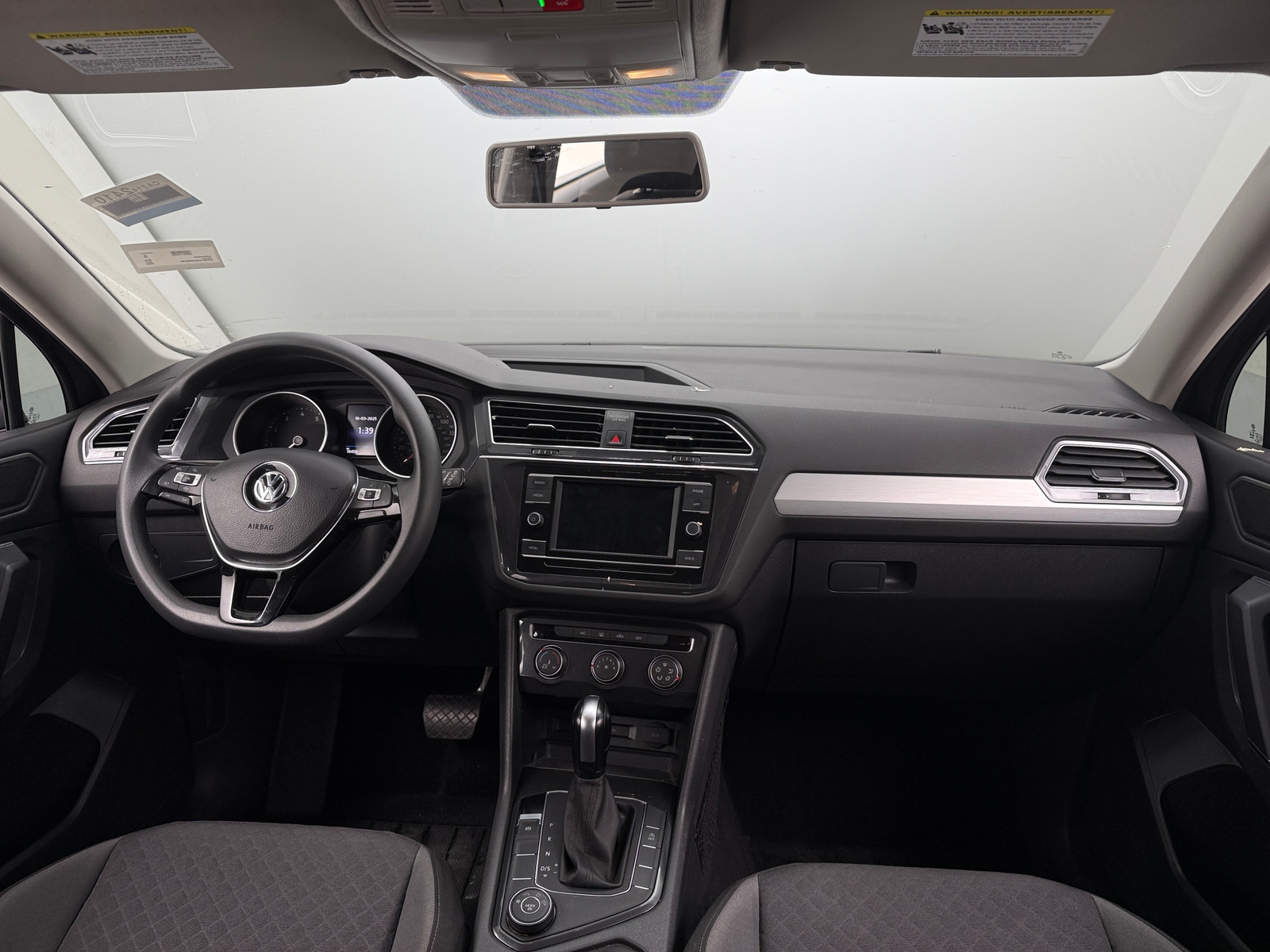 Thumbnail: 2020 Volkswagen Tiguan - 3