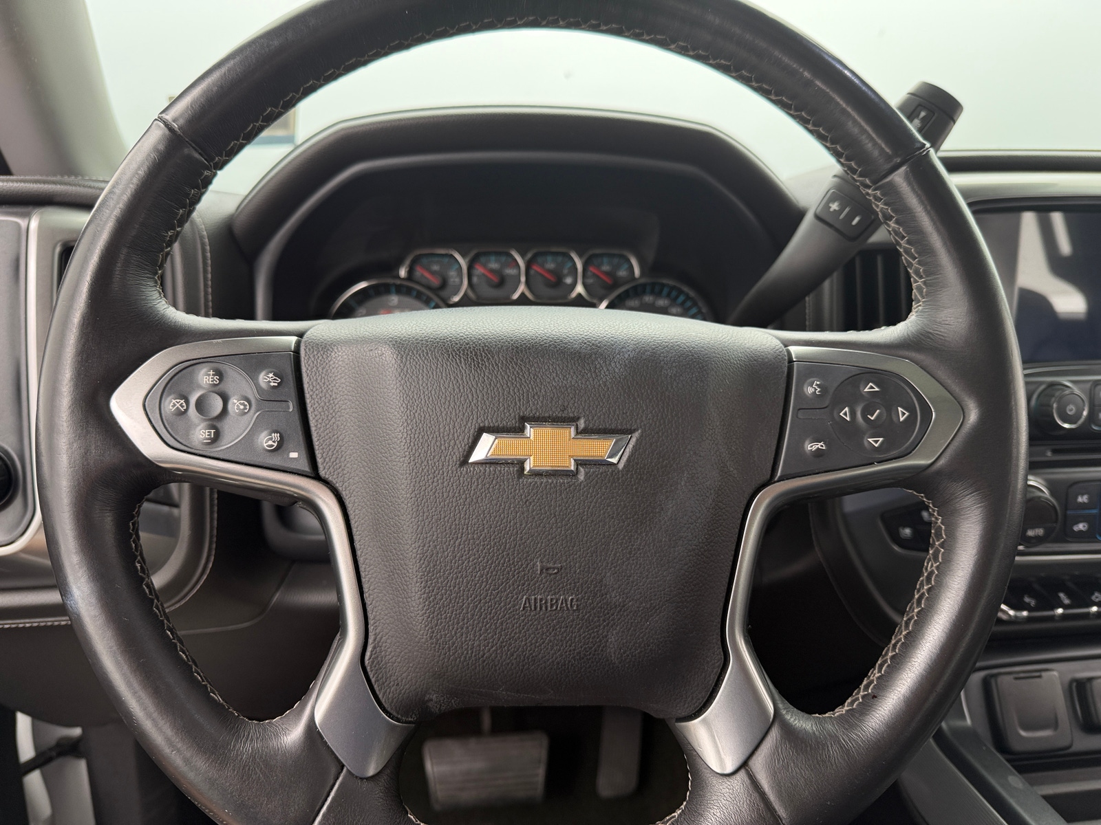 Thumbnail: 2016 Chevrolet Silverado 1500 - 4