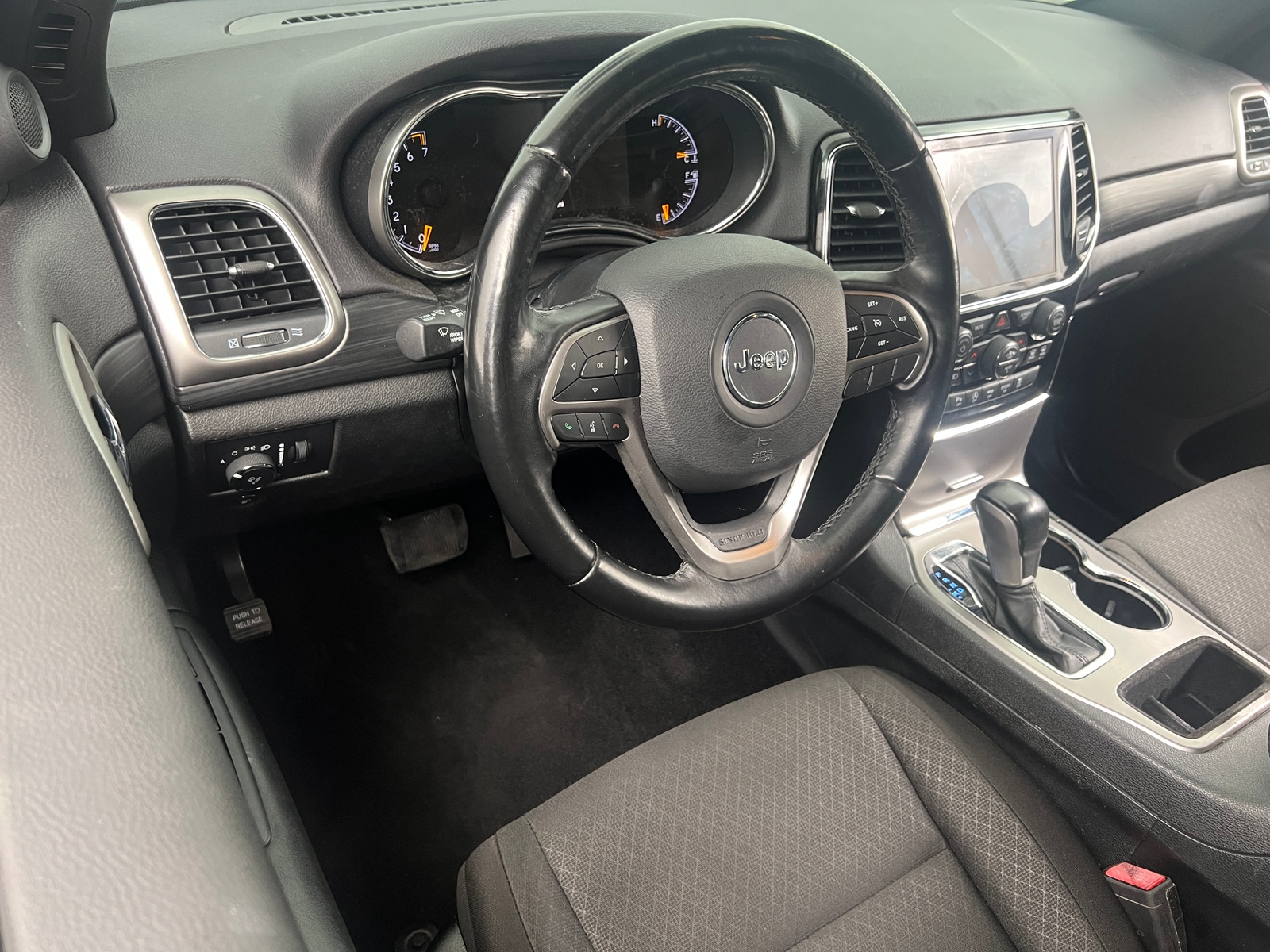 Thumbnail: 2020 Jeep Grand Cherokee - 3