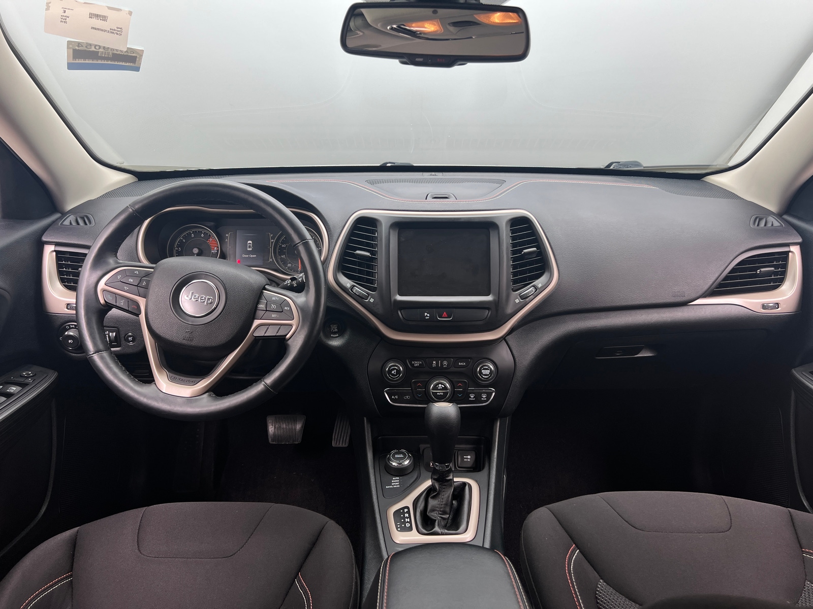 Thumbnail: 2016 Jeep Cherokee - 3
