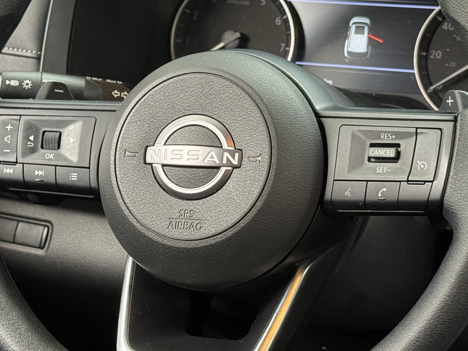 Thumbnail: 2024 Nissan Pathfinder - 5