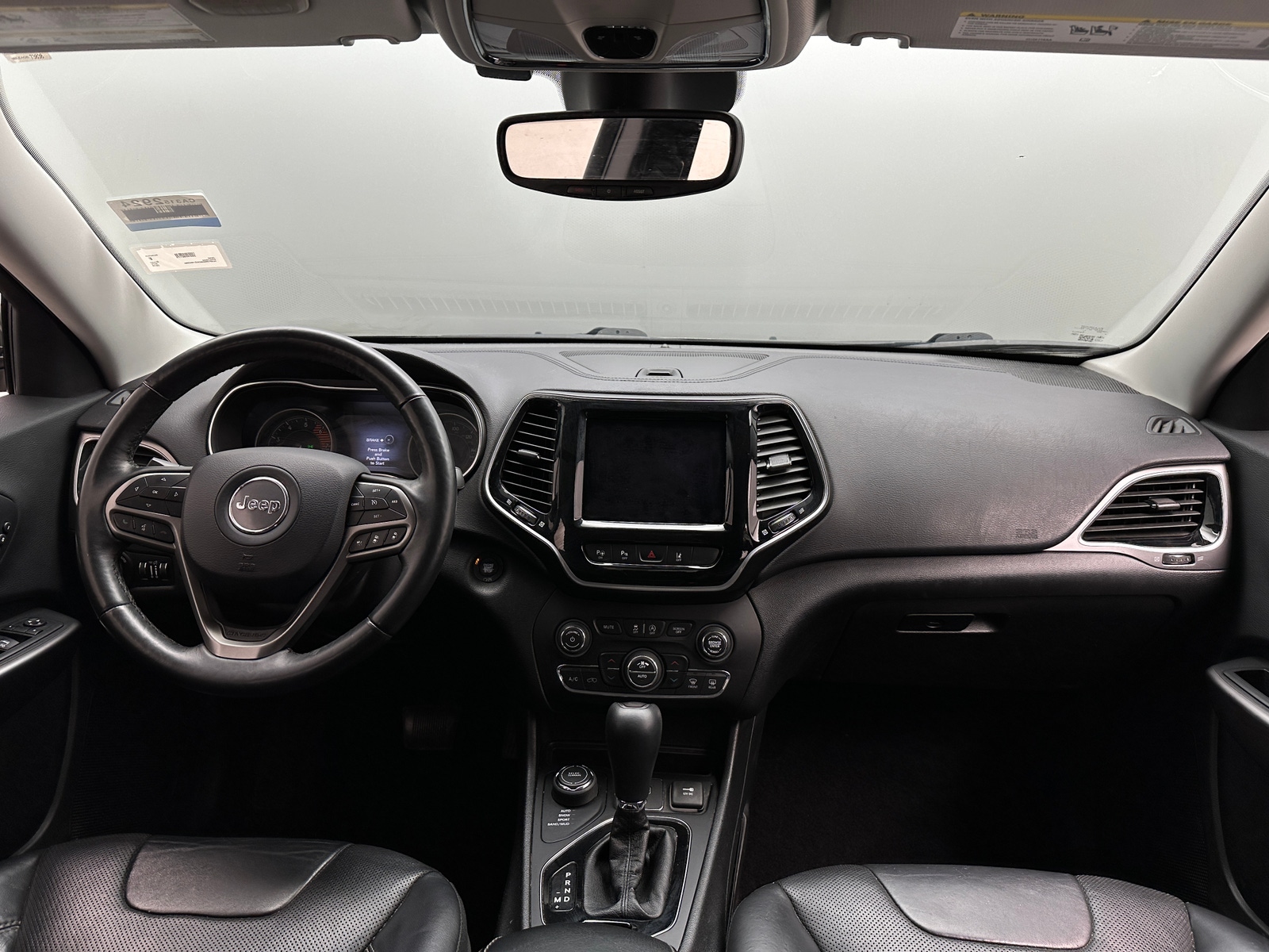 Thumbnail: 2019 Jeep Cherokee - 2