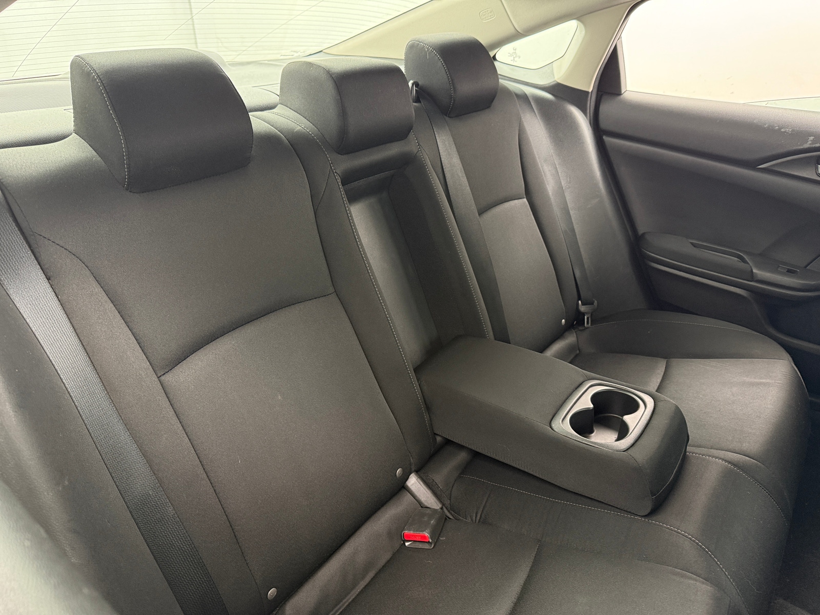 Thumbnail: 2016 Honda Civic - 6
