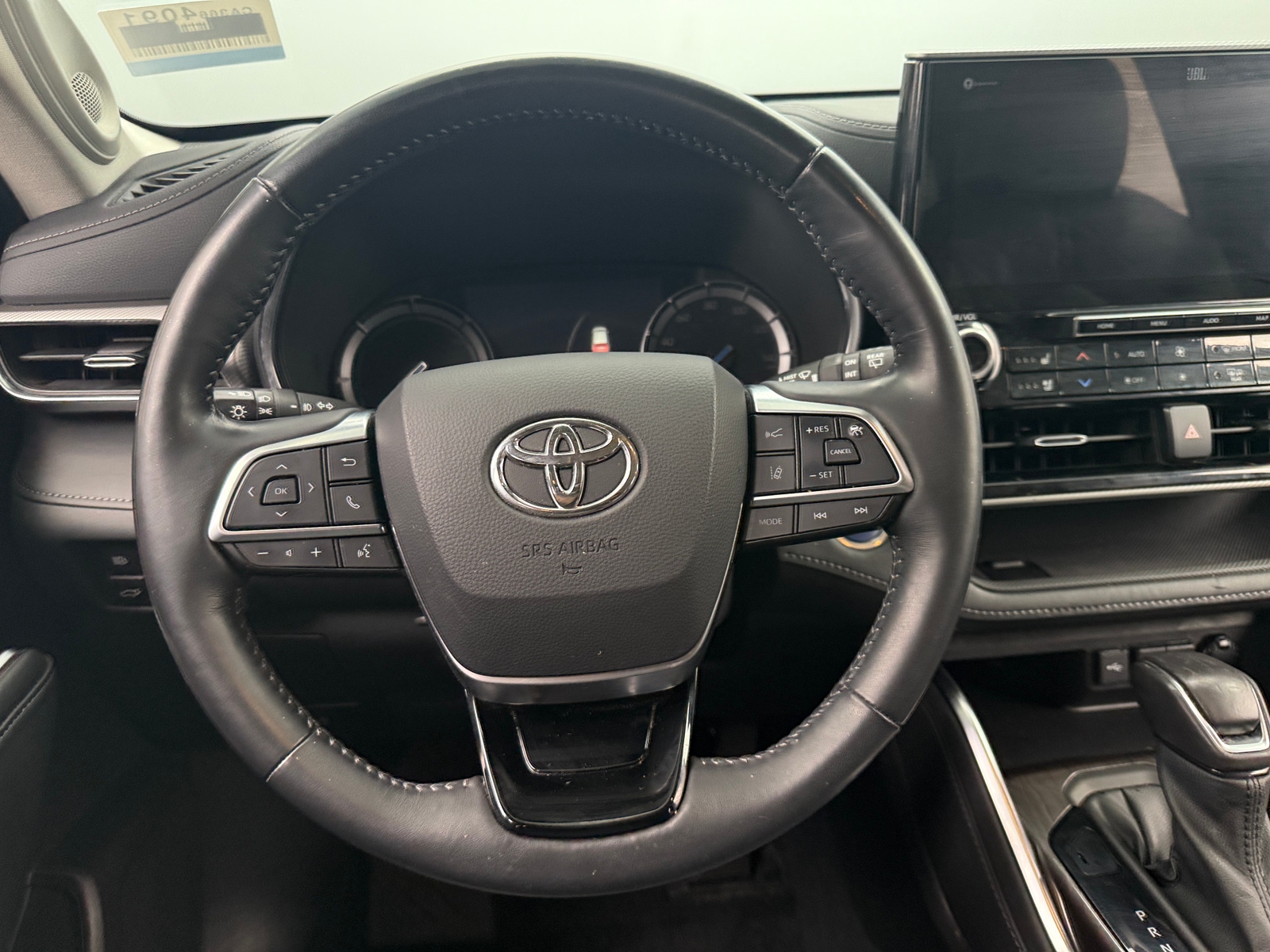 Thumbnail: 2021 Toyota Highlander - 4