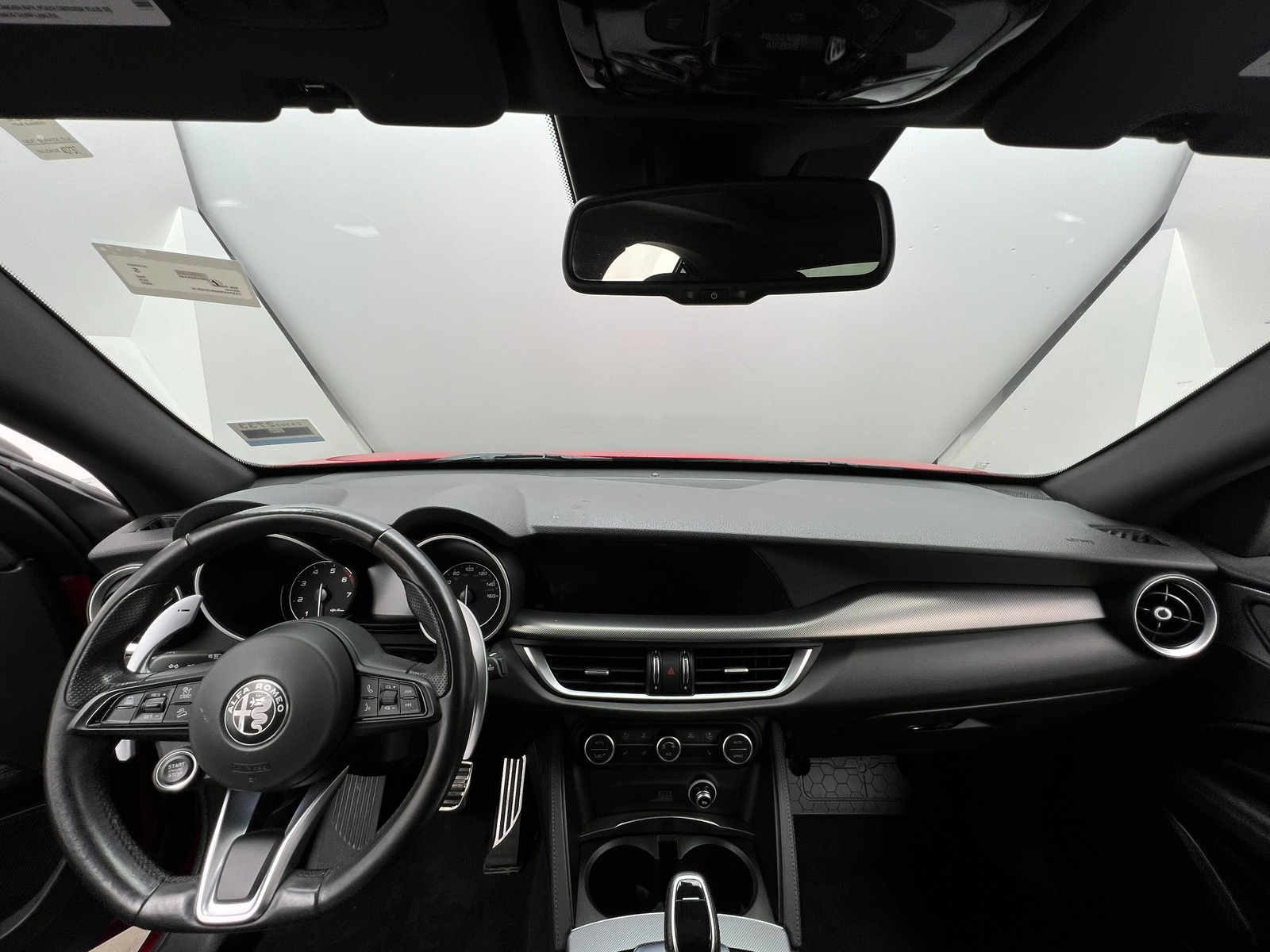 Thumbnail: 2022 Alfa Romeo Stelvio - 2