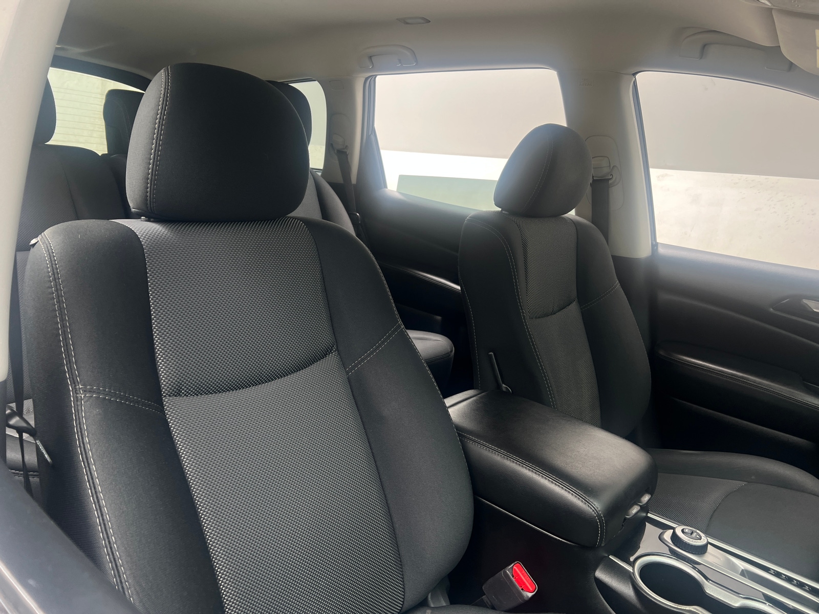 Thumbnail: 2020 Nissan Pathfinder - 2