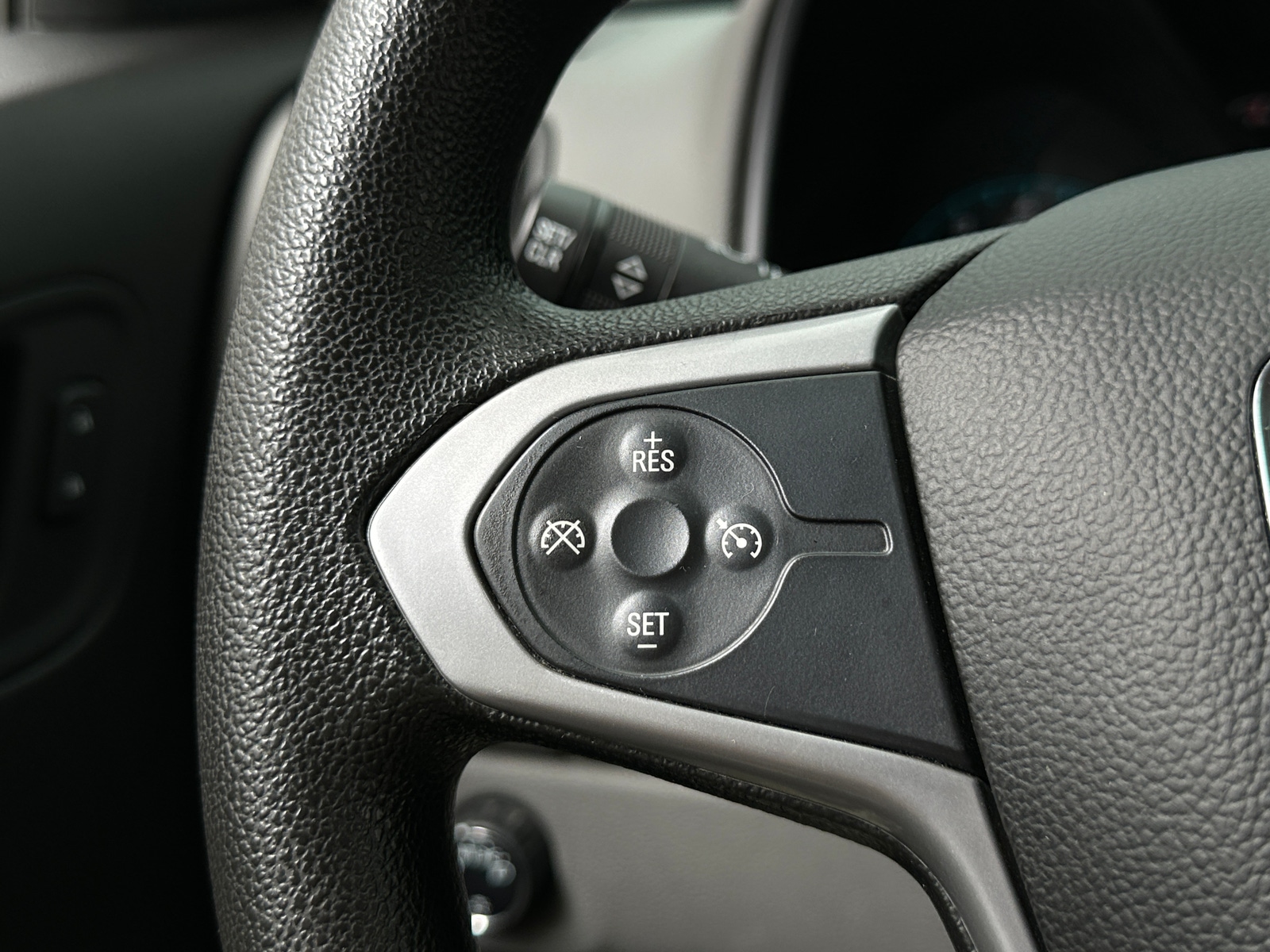 Thumbnail: 2018 GMC Canyon - 4