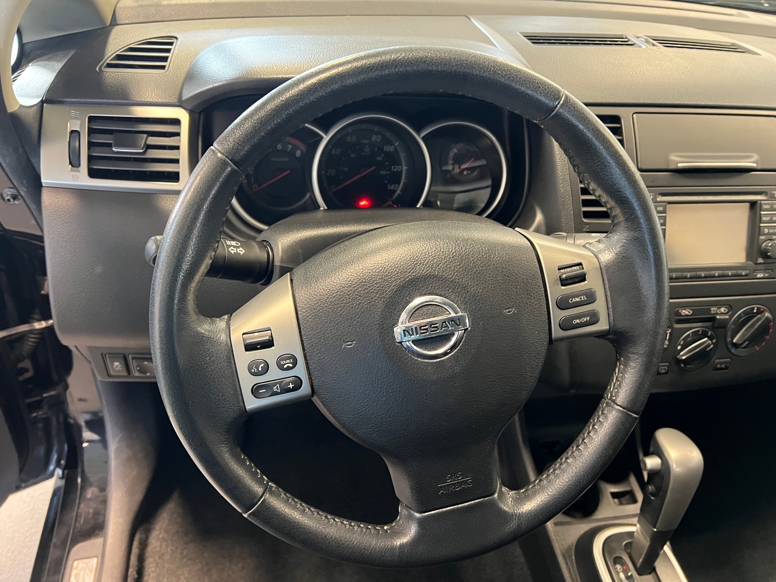 Thumbnail: 2012 Nissan Versa - 5