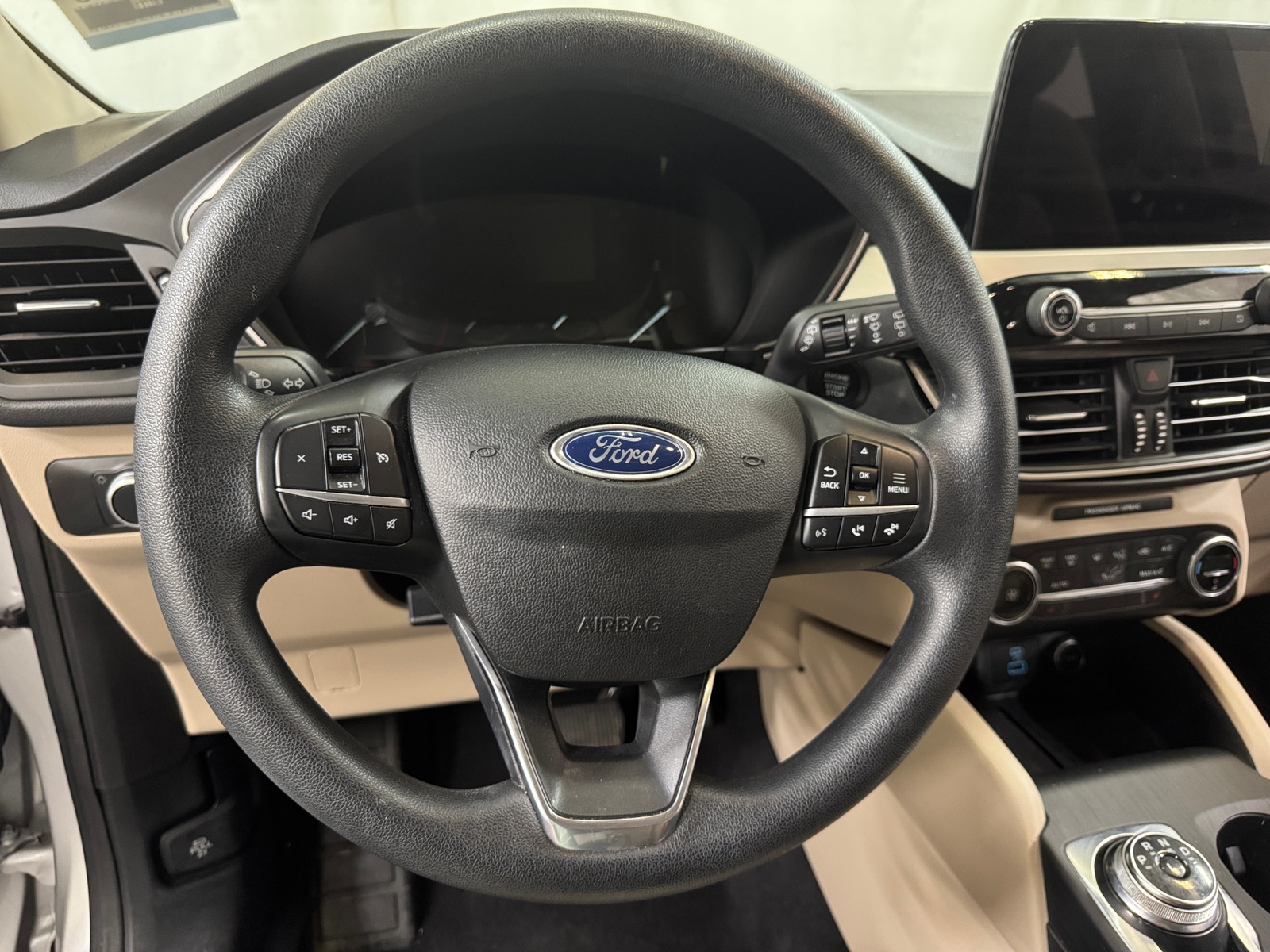 Thumbnail: 2020 Ford Escape - 5