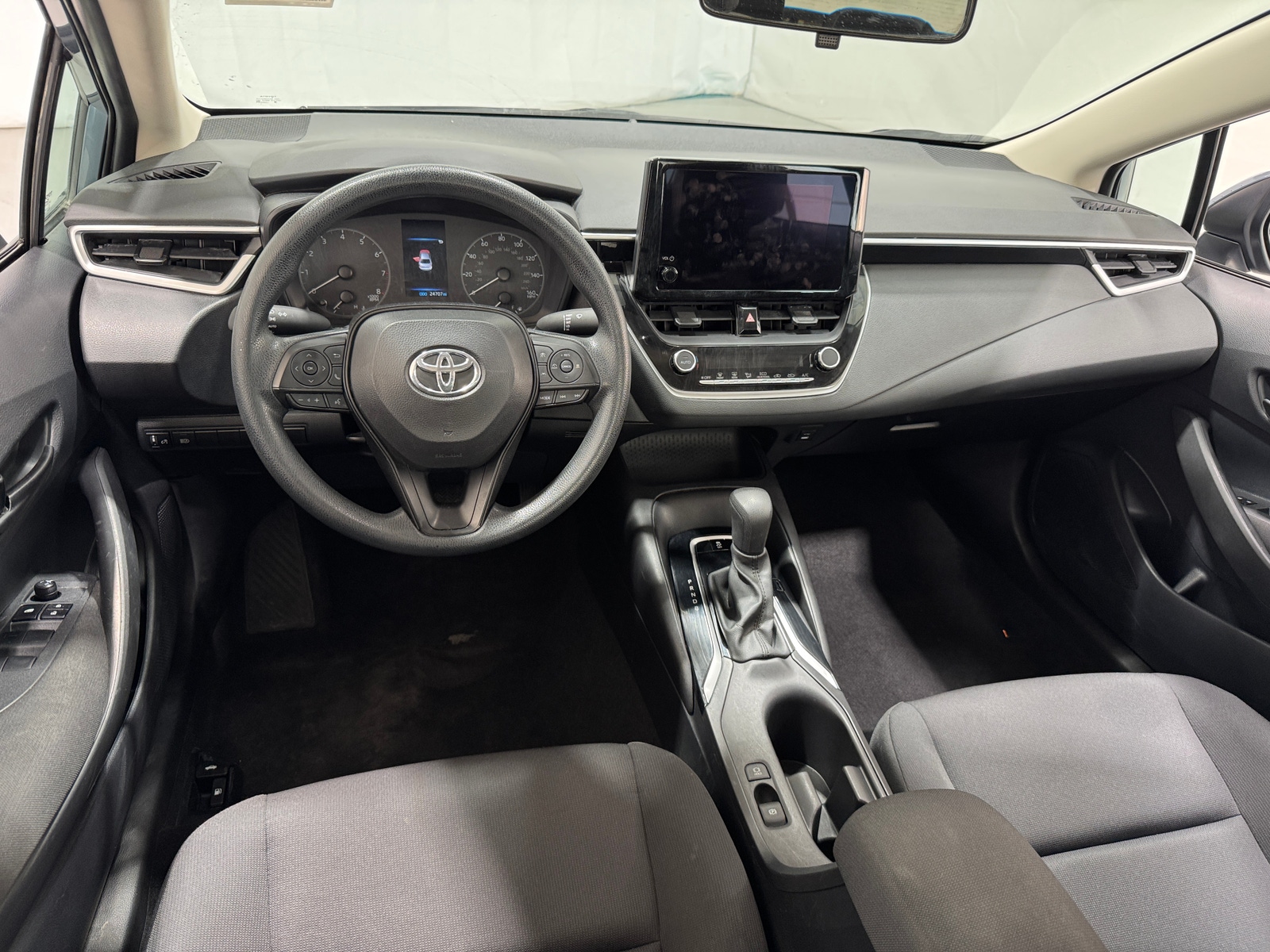 Thumbnail: 2024 Toyota Corolla - 3